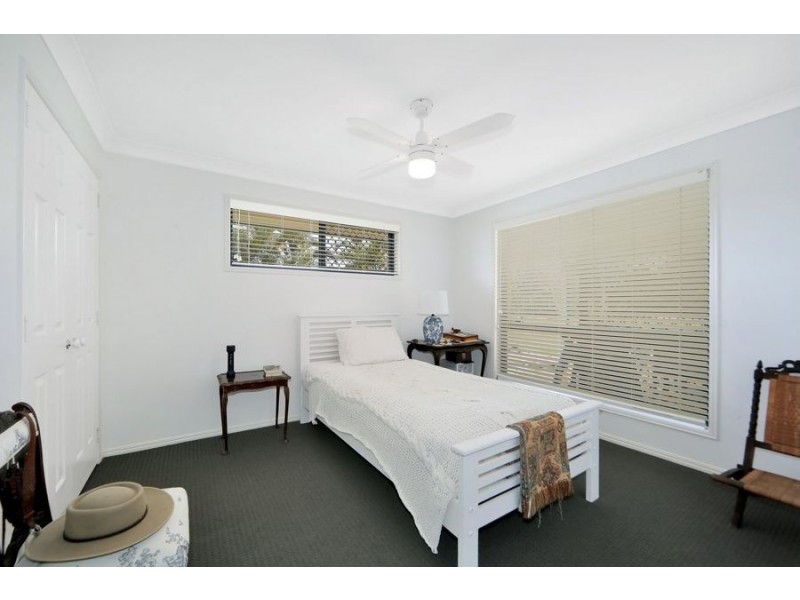 22 Neptune Street, Burnett Heads QLD 4670