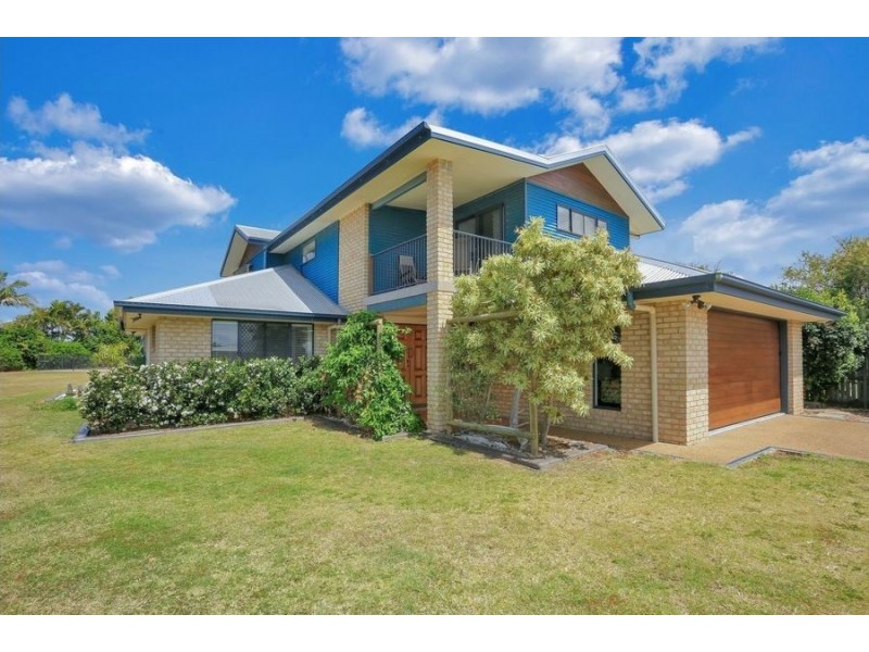 22 Neptune Street, Burnett Heads QLD 4670