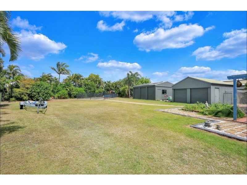 22 Neptune Street, Burnett Heads QLD 4670