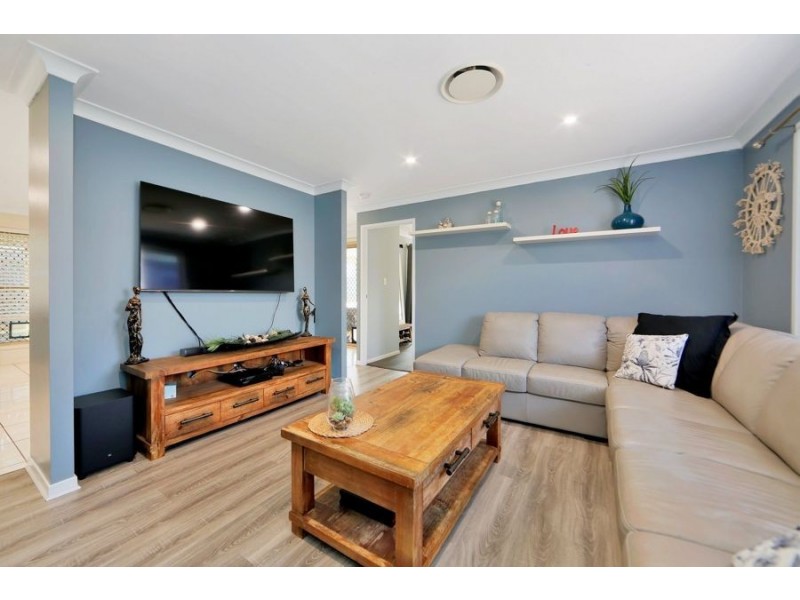 15 Green Avenue, Branyan QLD 4670