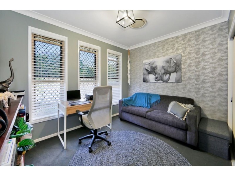 15 Green Avenue, Branyan QLD 4670