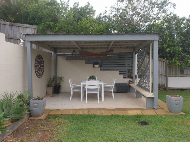 15 Green Avenue, Branyan QLD 4670