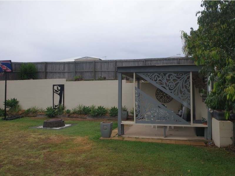 15 Green Avenue, Branyan QLD 4670