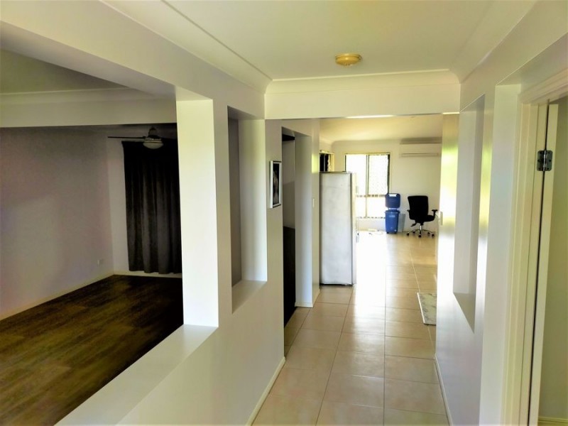 18 Neptune Street, Burnett Heads QLD 4670