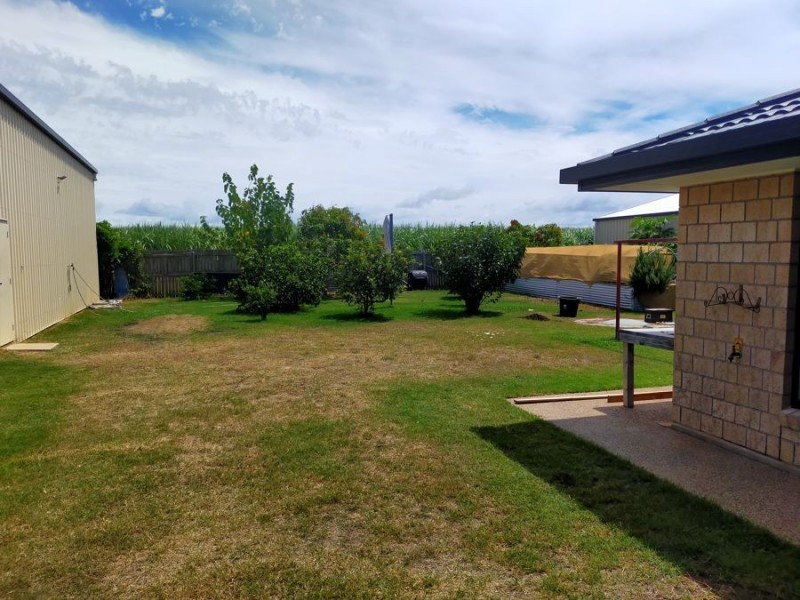 18 Neptune Street, Burnett Heads QLD 4670