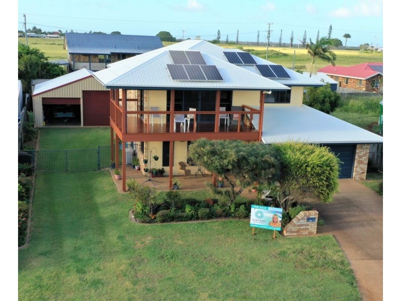 9 Emperor Drive, Elliott Heads QLD 4670