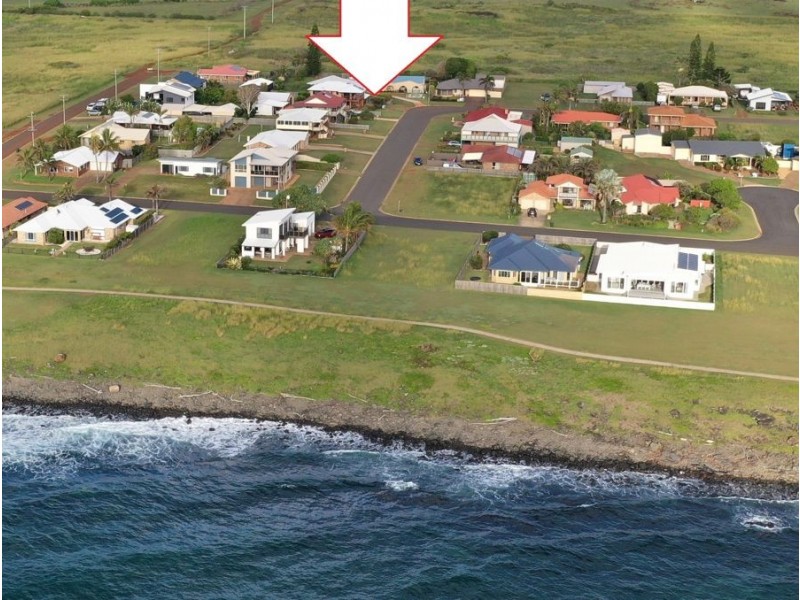 9 Emperor Drive, Elliott Heads QLD 4670