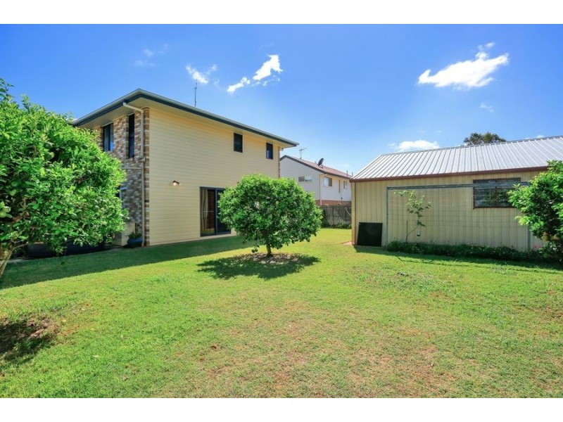 9 Emperor Drive, Elliott Heads QLD 4670