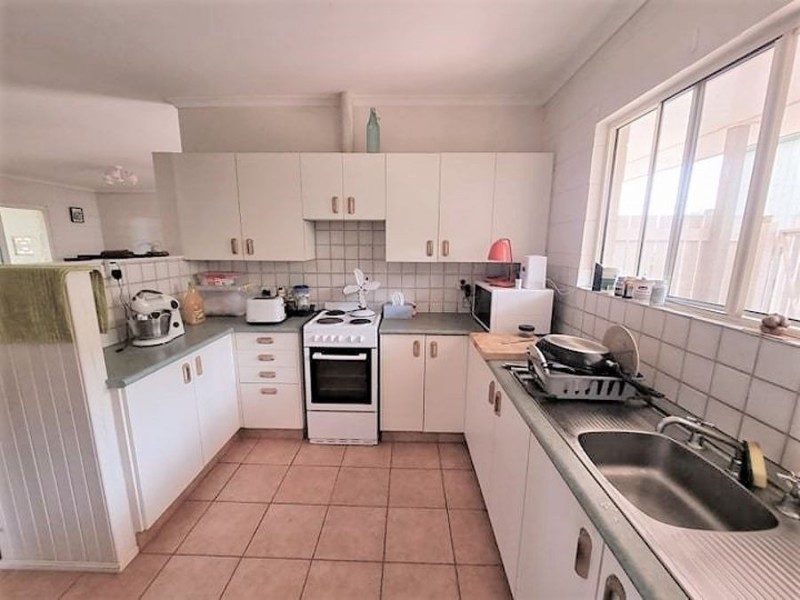 3 Gozo Court, Elliott Heads QLD 4670