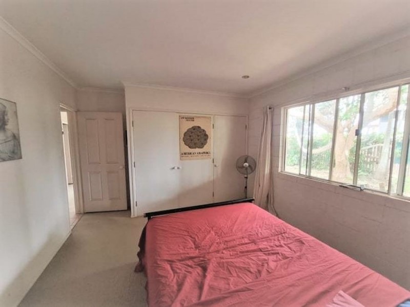 3 Gozo Court, Elliott Heads QLD 4670