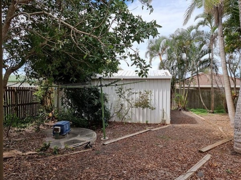 3 Gozo Court, Elliott Heads QLD 4670