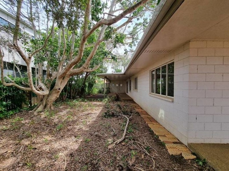 3 Gozo Court, Elliott Heads QLD 4670