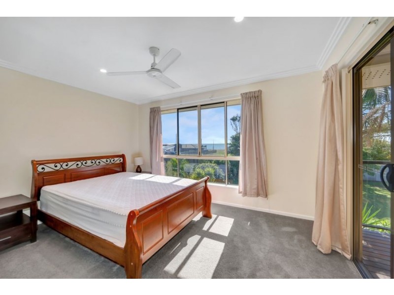 57 Nielson Avenue, Burnett Heads QLD 4670