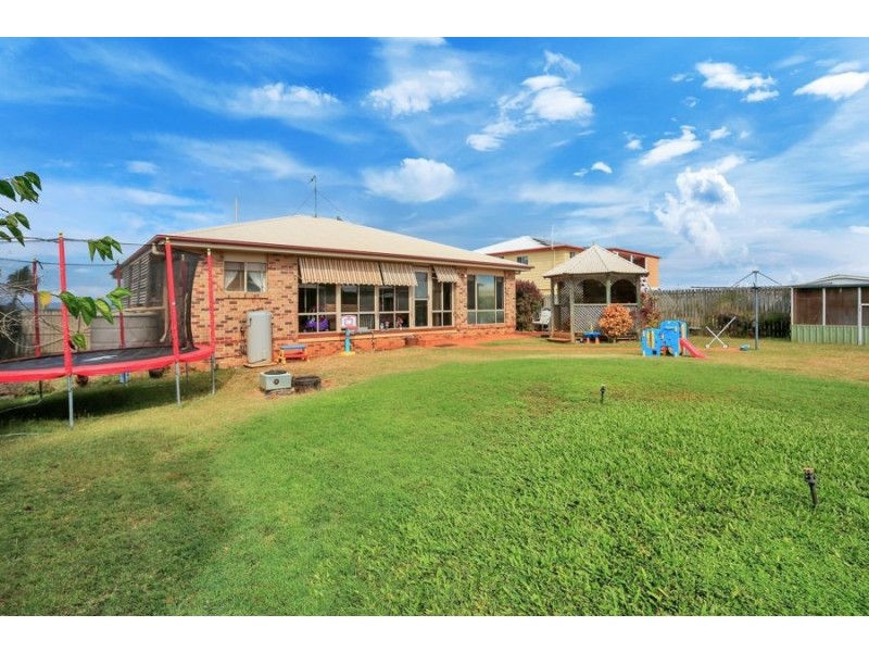 30 Breusch Road, Elliott Heads QLD 4670