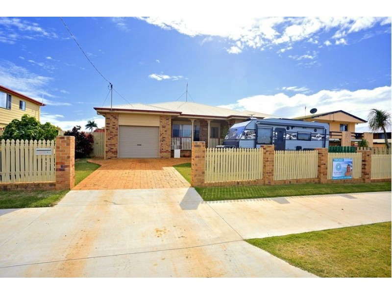 30 Breusch Road, Elliott Heads QLD 4670