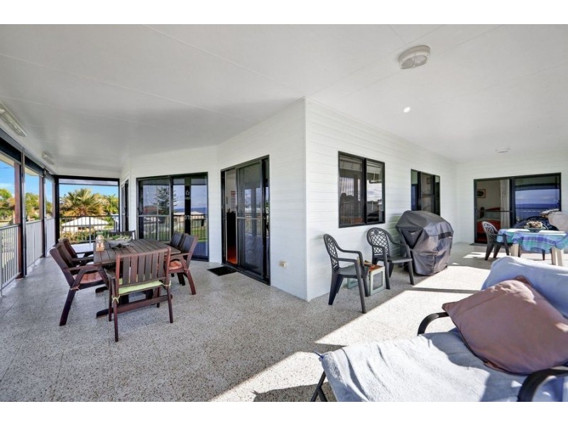 3 shelley street, Burnett Heads QLD 4670