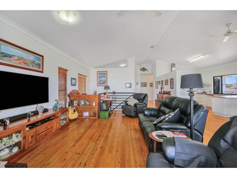 3 shelley street, Burnett Heads QLD 4670