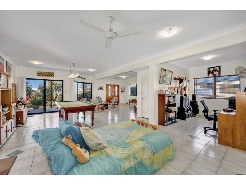 3 shelley street, Burnett Heads QLD 4670