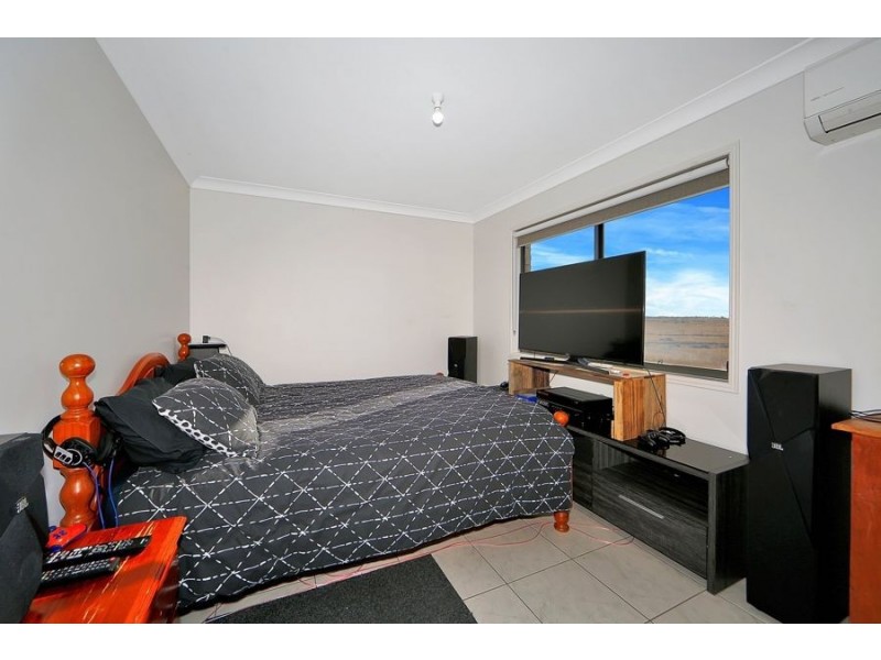 5 Dolphin Court, Elliott Heads QLD 4670