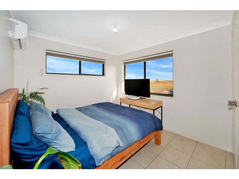 5 Dolphin Court, Elliott Heads QLD 4670