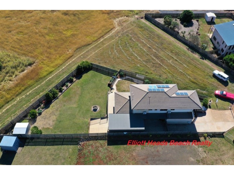 5 Dolphin Court, Elliott Heads QLD 4670