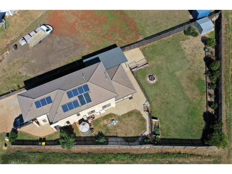 5 Dolphin Court, Elliott Heads QLD 4670