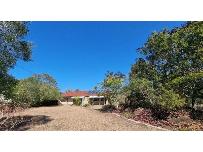 11 Tara street, Innes Park QLD 4670