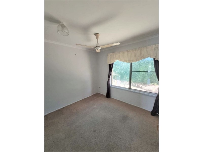 11 Tara street, Innes Park QLD 4670