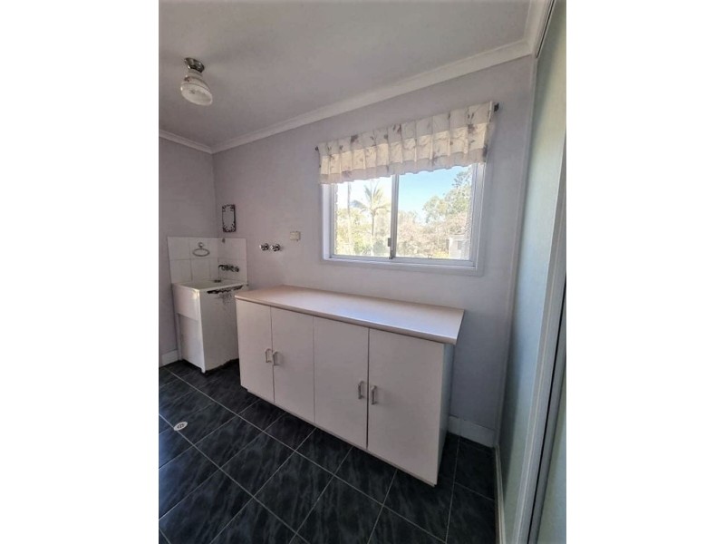 11 Tara street, Innes Park QLD 4670