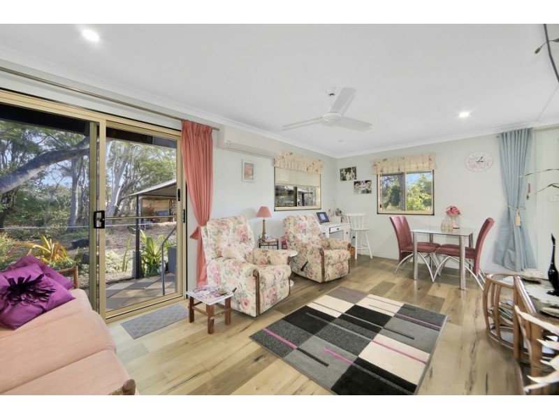 11 Tara street, Innes Park QLD 4670