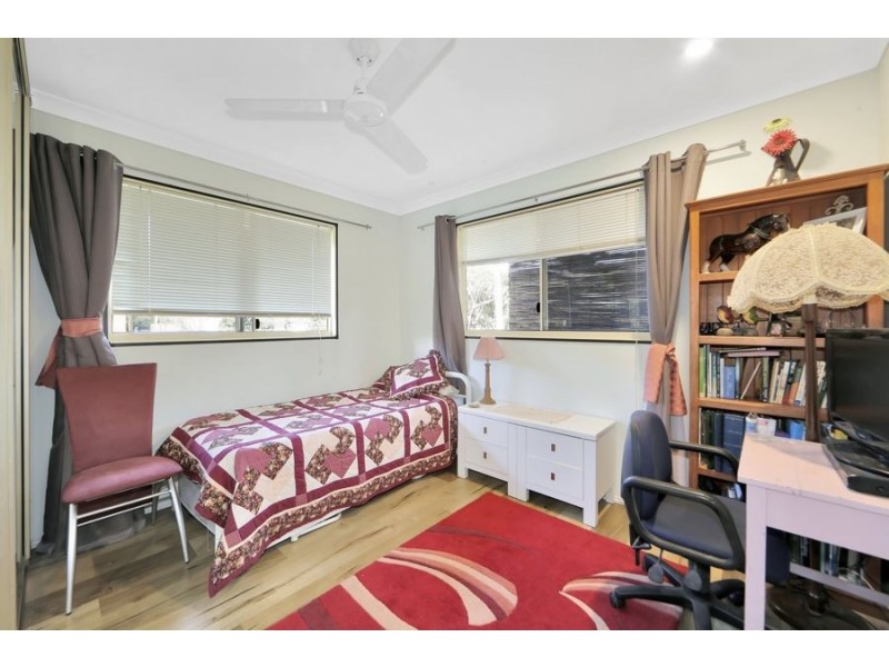 11 Tara street, Innes Park QLD 4670