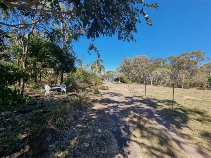 11 Tara street, Innes Park QLD 4670