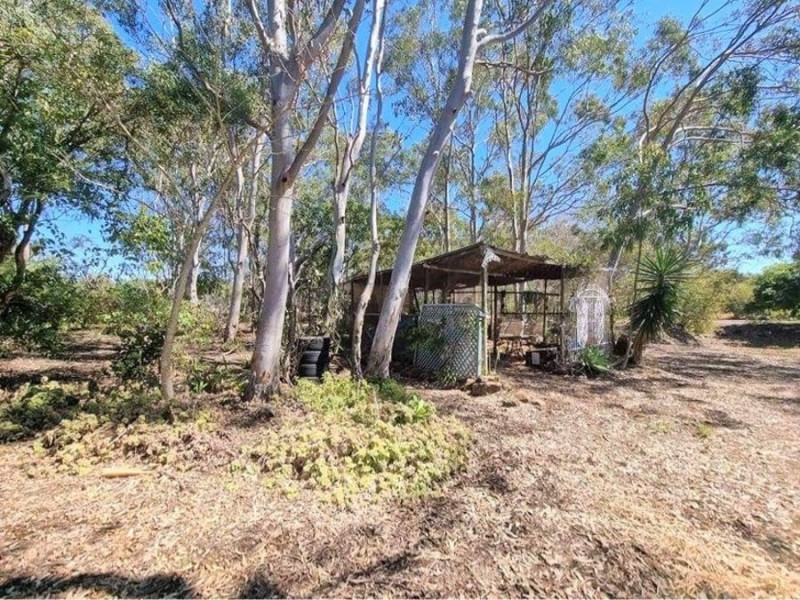 11 Tara street, Innes Park QLD 4670