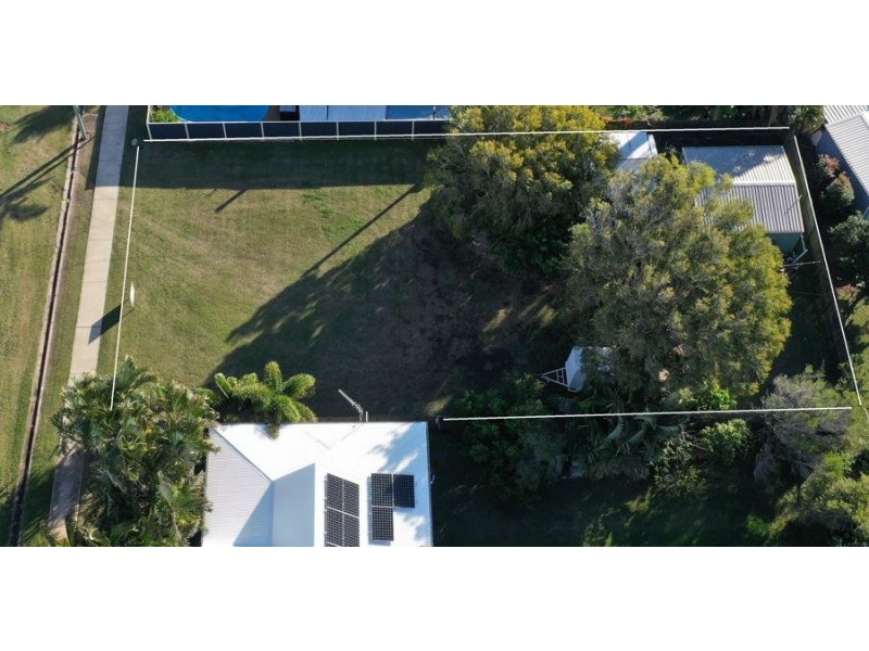 12 Brieschke street, Elliott Heads QLD 4670