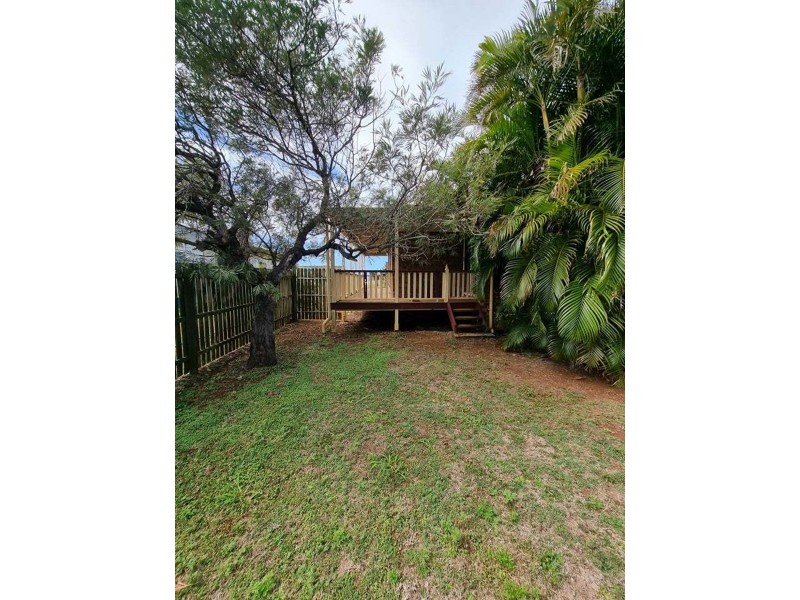 21 Emperor Drive, Elliott Heads QLD 4670