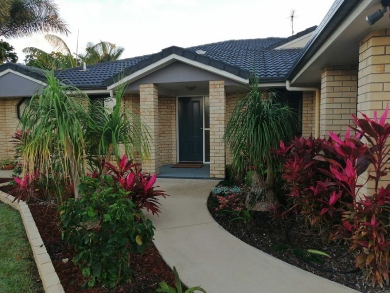 12 Hansen street, Burnett Heads QLD 4670