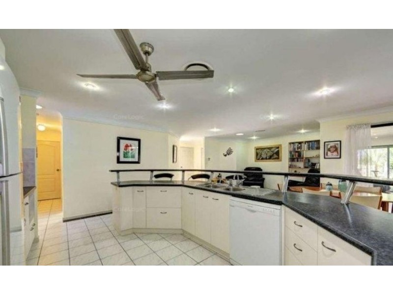 12 Hansen street, Burnett Heads QLD 4670