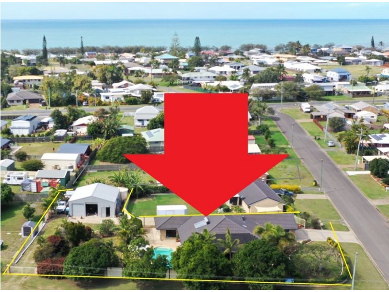 12 Hansen street, Burnett Heads QLD 4670