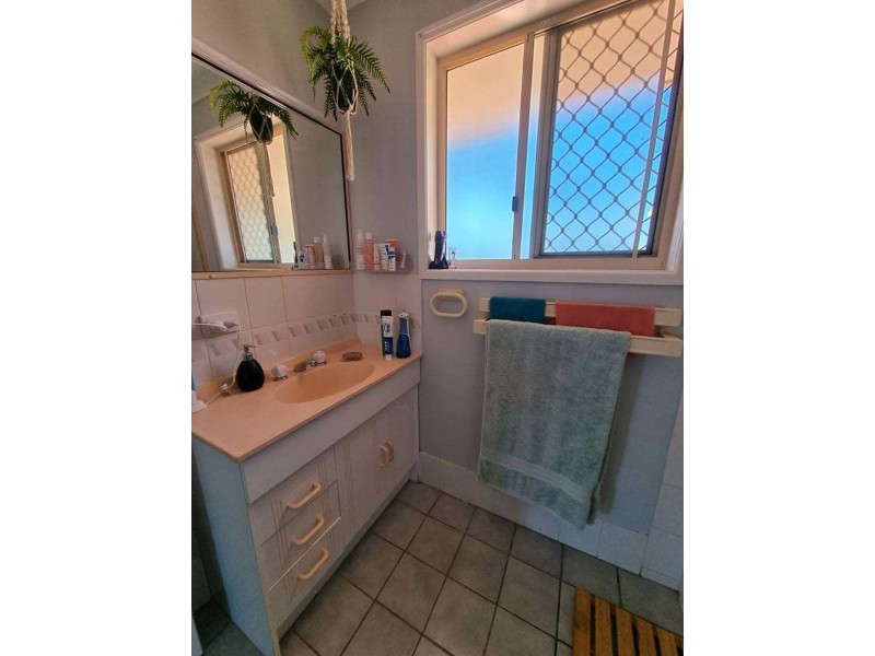 13 Bluewater drive, Elliott Heads QLD 4670