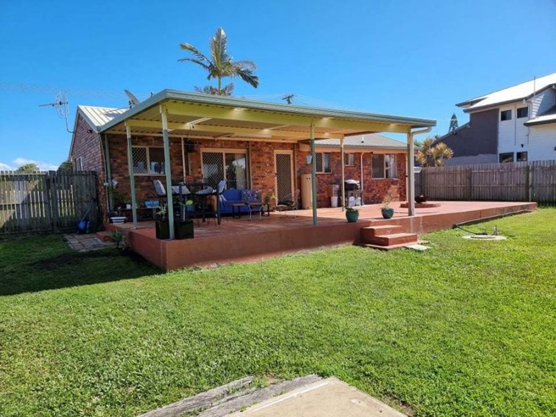 13 Bluewater drive, Elliott Heads QLD 4670