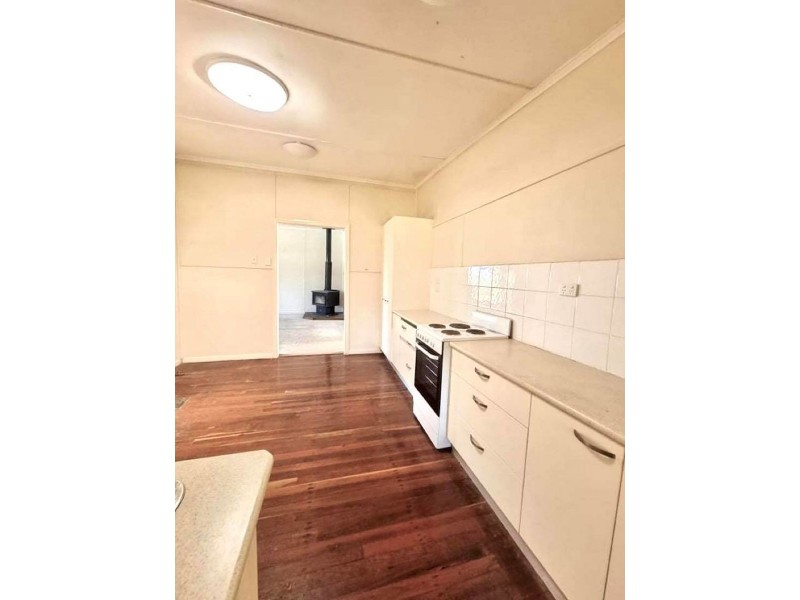 84 Welch Street, Elliott Heads QLD 4670