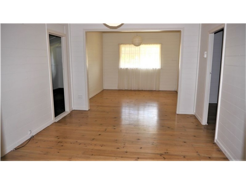 44 Burnett Heads Road, Burnett Heads QLD 4670