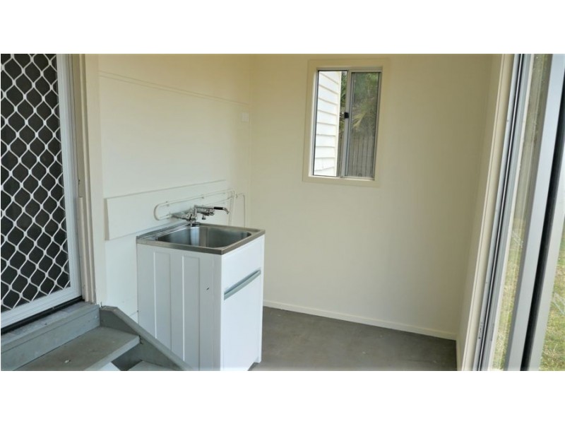 44 Burnett Heads Road, Burnett Heads QLD 4670