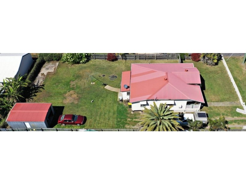 44 Burnett Heads Road, Burnett Heads QLD 4670