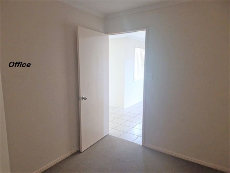 108 Clearview Av, Thabeban QLD 4670