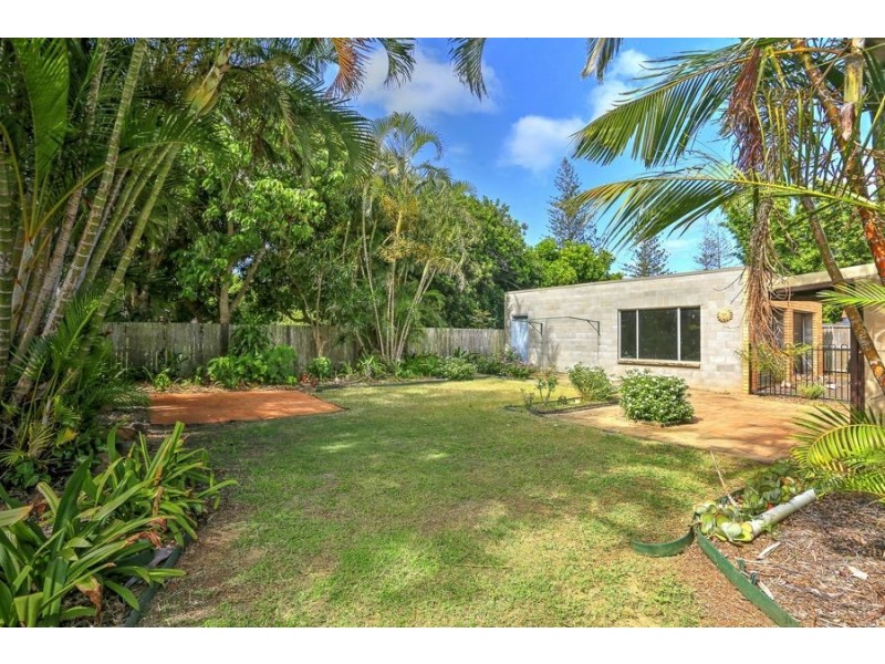 14 Corolla street, Elliott Heads QLD 4670