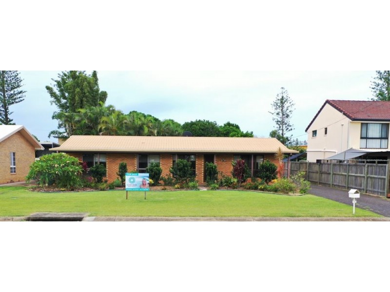 14 Corolla street, Elliott Heads QLD 4670