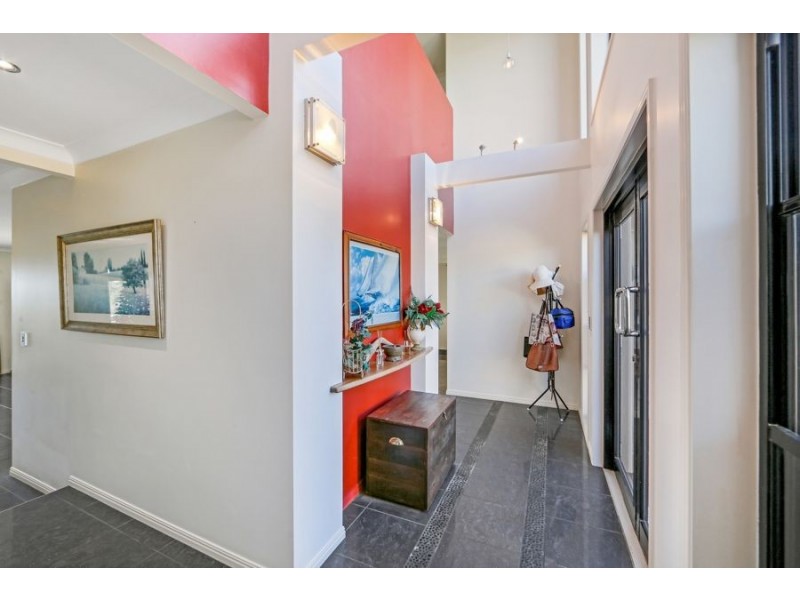 1 rule street, Elliott Heads QLD 4670