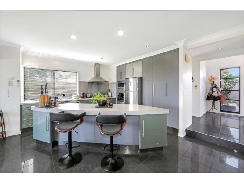 1 rule street, Elliott Heads QLD 4670