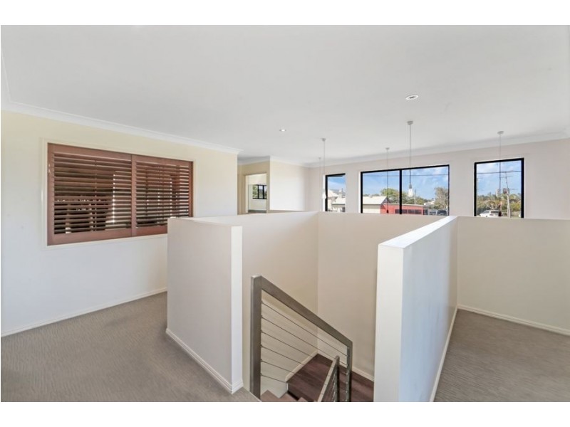 1 rule street, Elliott Heads QLD 4670